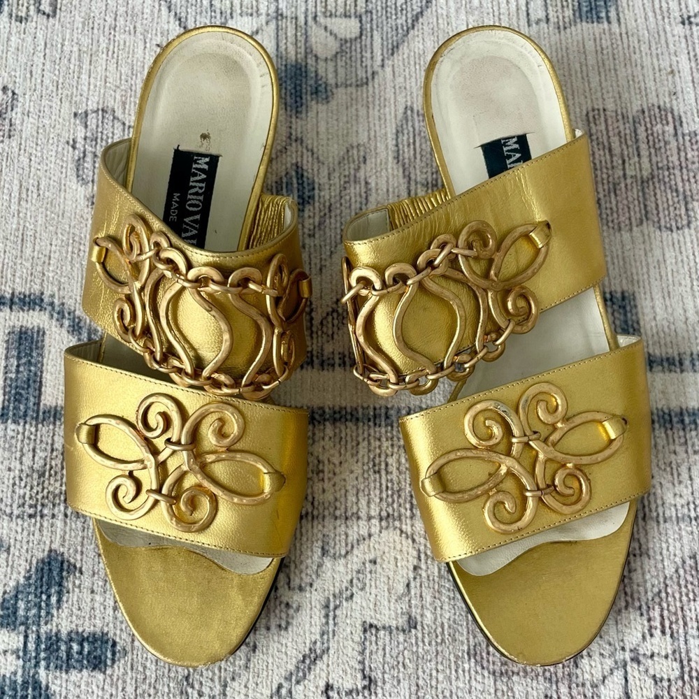 Vintage Mario Valentino Gold Chain Leather Slide Sandals Size 6